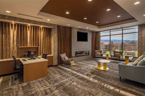 WOW Hotel rating 8. . Springhill suites by marriott reno